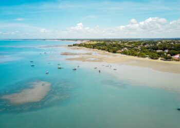 P.R.A.I.A: Parar, Respirar, Andar, Imaginar, Acalmar – Um convite ao encantamento em Prado, Bahia