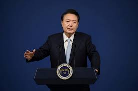 Presidente da Coreia do Sul não comparece para prestar depoimento sobre lei marcial