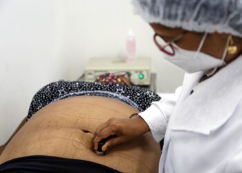 Salvador promove pré-natal gratuito em 159 unidades municipais de saúde