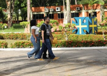 Governo do Estado abre inscrições para o Programa Mais Futuro, que concede auxílio-permanência para universitários