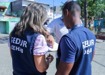 Programa de Regularização Fundiária retorna ao bairro de Aracuí, em Lauro de Freitas