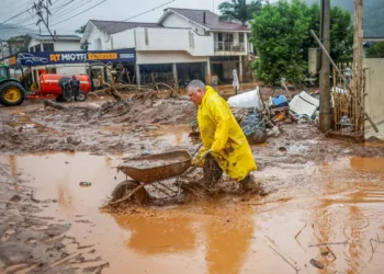 Parte da tragédia no Rio Grande do Sul foi causada por ação humana