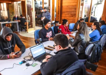 Auxílio Reconstrução: famílias devem confirmar dados a partir de hoje