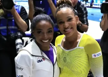 Imprensa dos EUA vê Rebeca como ‘fenômeno’ e maior ameaça a Biles
