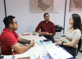 Representante da saúde de Amargosa vem conhecer de perto sistema da Regulação de Lauro de Freitas