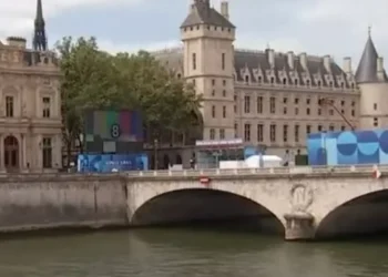 Treino de triatlo é adiado pela 2ª vez devido à contaminação e correnteza do Sena