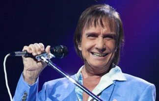 Roberto Carlos tem show fora do Brasil cancelado por questões de segurança