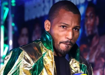 Robson Conceição retoma treinos em Salvador e aguarda definição de terceira luta contra O’Shaquie Foster