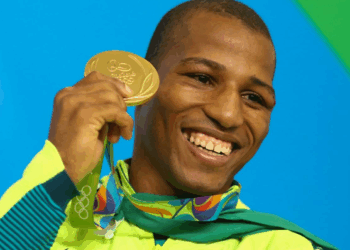 Festival Esportivo chega a Lauro de Freitas com programação gratuita para crianças e aulão de boxe do campeão olímpico Robson Conceição