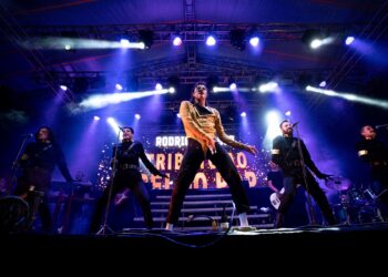 Gratuito: Rodrigo Teaser faz Tributo a Michael Jackson em Salvador