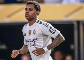 Tottenham entra com força na briga pela contratação de Rodrygo, diz jornal