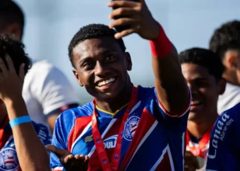 Jornal espanhol destaca atacante sub-17 do Bahia