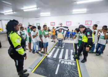 Maio Amarelo nas Escolas alcança cerca de 300 crianças com ações educativas no trânsito