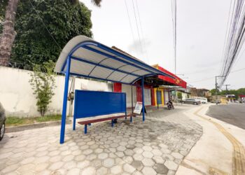 STT segue com a instalação dos novos abrigos de ônibus