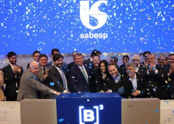 Governo de SP conclui privatização da Sabesp ao vender 32% dos papéis