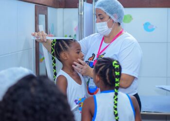 Salvador Acolhe: atendimentos em saúde para crianças e adolescentes crescem 60% no Carnaval