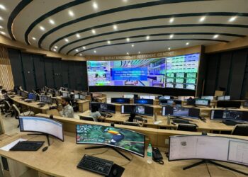 Prefeitura de Salvador participa de conferência sobre mobilidade elétrica na Índia