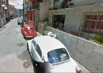 Santa Cruz: homem faz a própria família refém