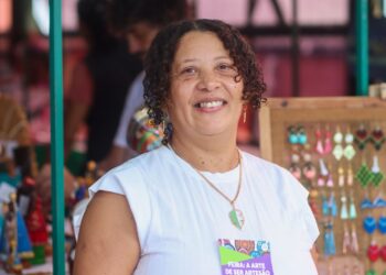 Feira de Artesanato reúne 48 expositores da sede e orla do município