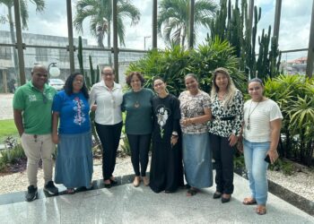 Setur apresenta rede hoteleira de Camaçari para representantes da Comunidade Cidade Santa