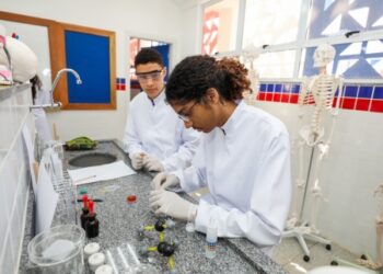 Matrícula dos contemplados no sorteio de vagas para cursos técnicos devem ser feitas até terça-feira (28)