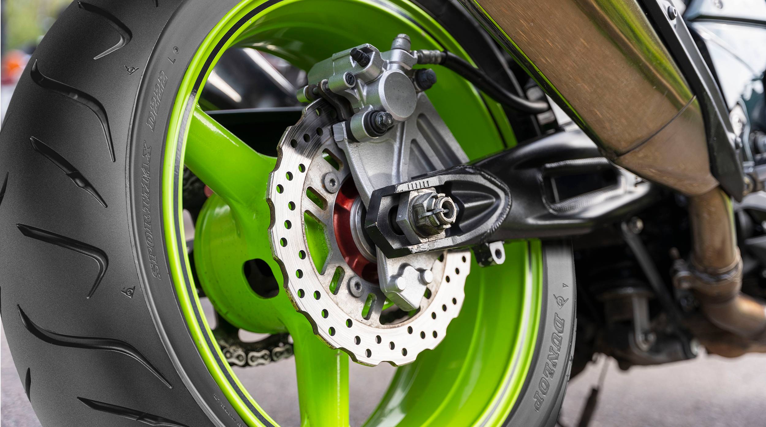 Dunlop revela seu novo catálogo de pneus de moto no Brasil