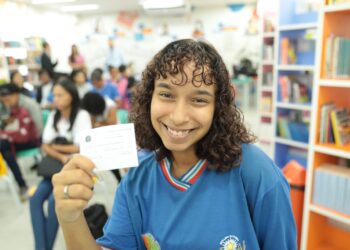 TRE nas Escolas promove emissão de mais de três mil títulos eleitorais de estudantes da rede estadual