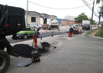 Tapa-buraco: Prefeitura de Lauro de Freitas intensifica operação e recupera mais de 60 vias entre janeiro e fevereiro