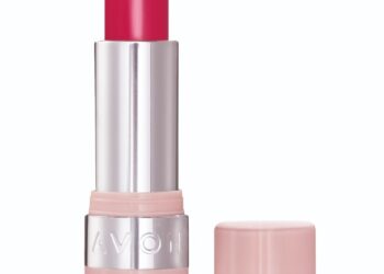 Lábios maquiados e protegidos: conheça os batons da Natura e Avon que unem cor, hidratação e FPS