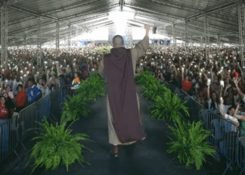 Turismo religioso atrai mais de 25 mil visitantes à Cidade Santa em Dias D’Ávila