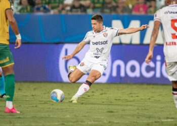 Vitória e Cuiabá empatam sem gols e situação do Leão só se complica