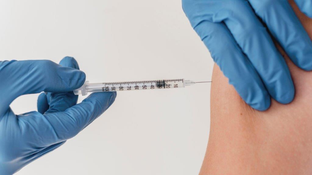 Imunização contra o HPV passa a ser dose única: vacina é fundamental na prevenção ao câncer de colo de útero