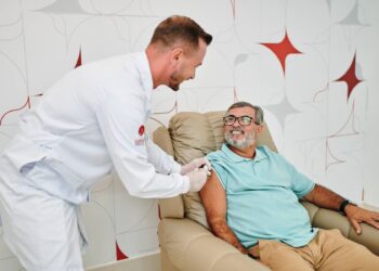 Vacina contra herpes-zoster pode diminuir risco de demência