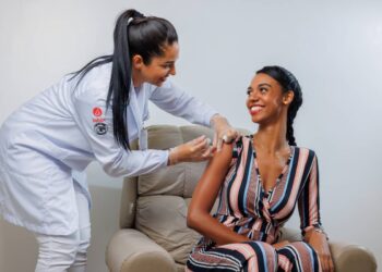 HPV: Como se prevenir e identificar sinais precoces da infecção