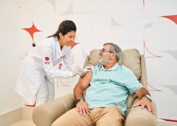 Dez vacinas que adultos precisam tomar: entenda o porquê elas são essenciais para a saúde