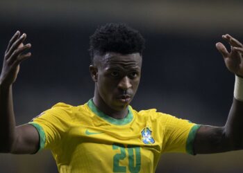 Vini Jr. pede desculpas por ter desfalcado Brasil em jogo decisivo