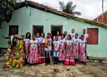 Encontro de Samba de Roda Mirim Raízes reúne crianças, mestras e mestres em Cabaceiras do Paraguaçu pela salvaguarda do Samba De Roda