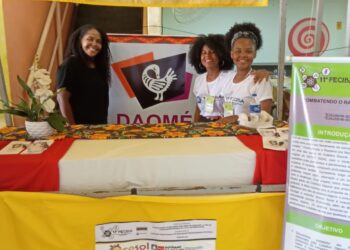 Estudantes de Serrinha produzem podcast com conteúdo educativo antirracista