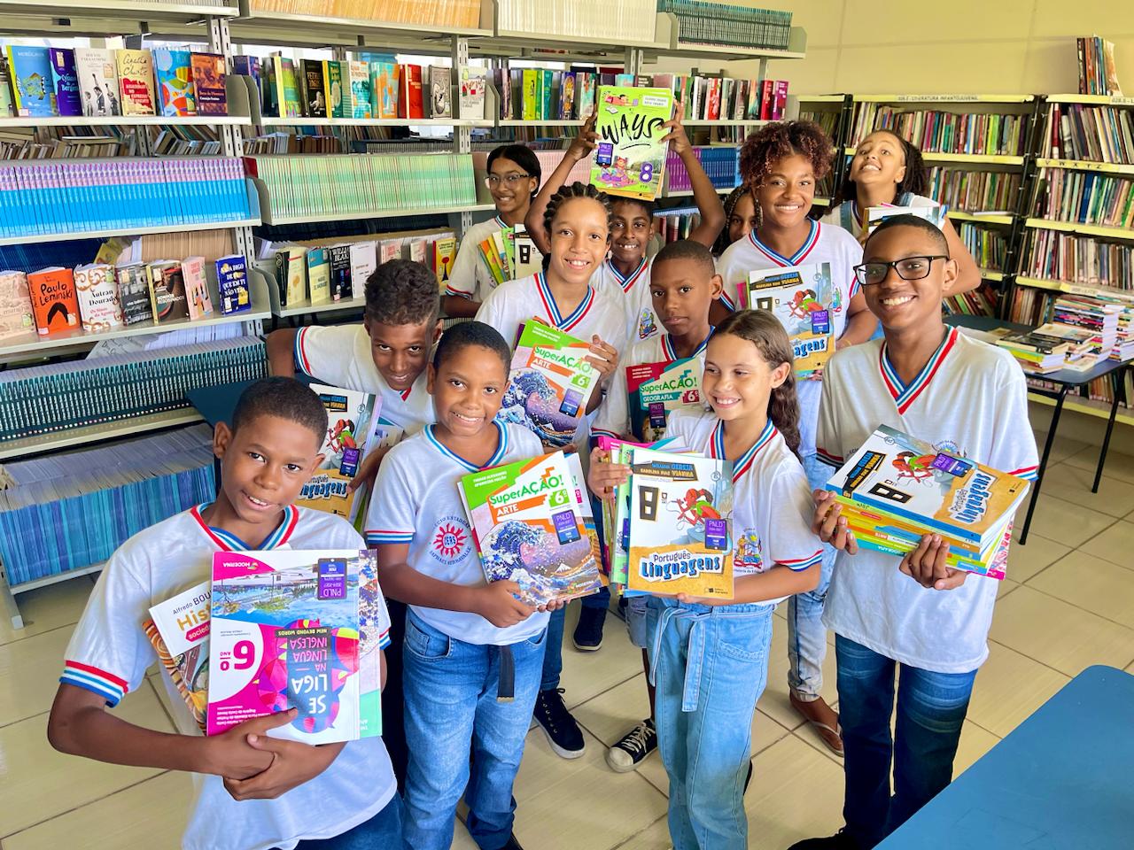 Escolas estaduais têm até dia 5 de março para solicitar reserva técnica de livros didáticos