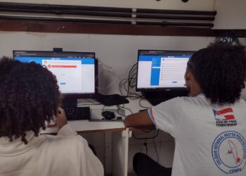 Comunidade escolar da rede estadual se mobiliza em torno do processo de isenção da taxa de inscrição do Enem