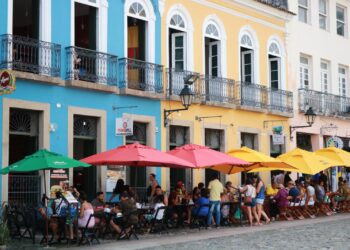 Bahia aumenta geração de empregos em mais de 27% no acumulado dos últimos 12 meses