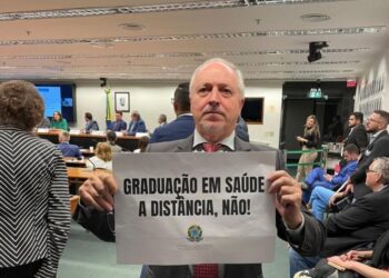 CRO Bahia é contra graduação em saúde na modalidade EAD