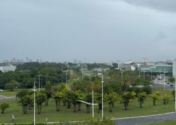 Inema alerta para chuvas intensas no litoral da Bahia neste fim de semana