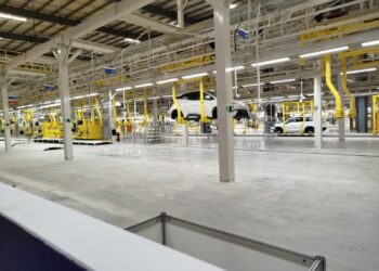 BYD apresenta seu primeiro carro 100% elétrico brasileiro