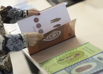 Saiba como pesquisar documentos e o acervo indígena brasileiro