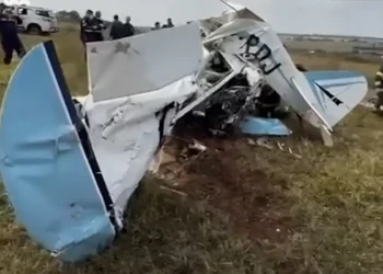 Queda de avião deixa dois mortos no interior de SP