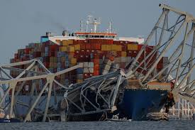 EUA: ponte desmorona