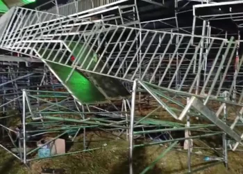 Desabamento de arquibancada em show no interior de SP deixa 60 feridos
