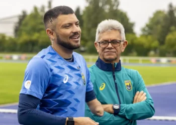 Equipe de atletismo inicia aclimatação para Jogos Paralímpicos