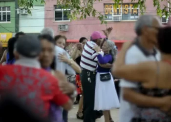 Atividades físicas proporcionam mais e melhores dias dos avós